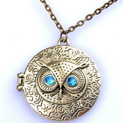 Retro Chic Owl Eye Necklace - Pendant Size:about 3.9cm | Length:70 cm