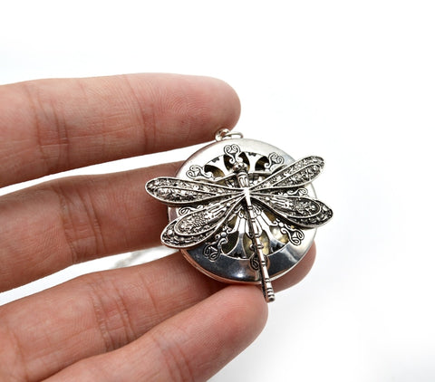 Antique Dragonfly Aromatherapy Diffuser - Pendant