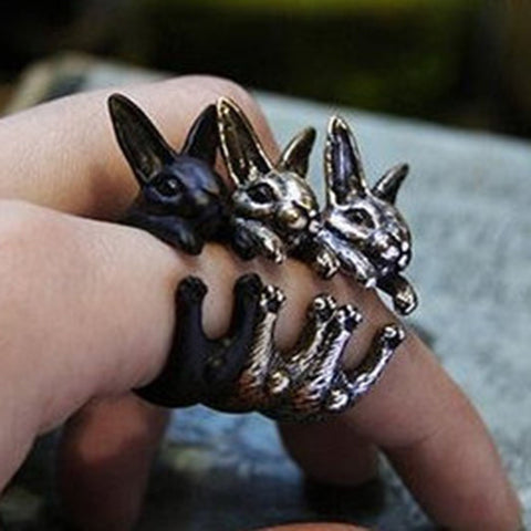 Adjustable Size Amazing Rabbit Ring