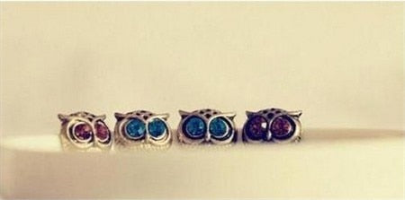 Retro Big Eyes Owl Earrings