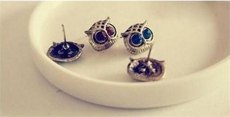 Retro Big Eyes Owl Earrings